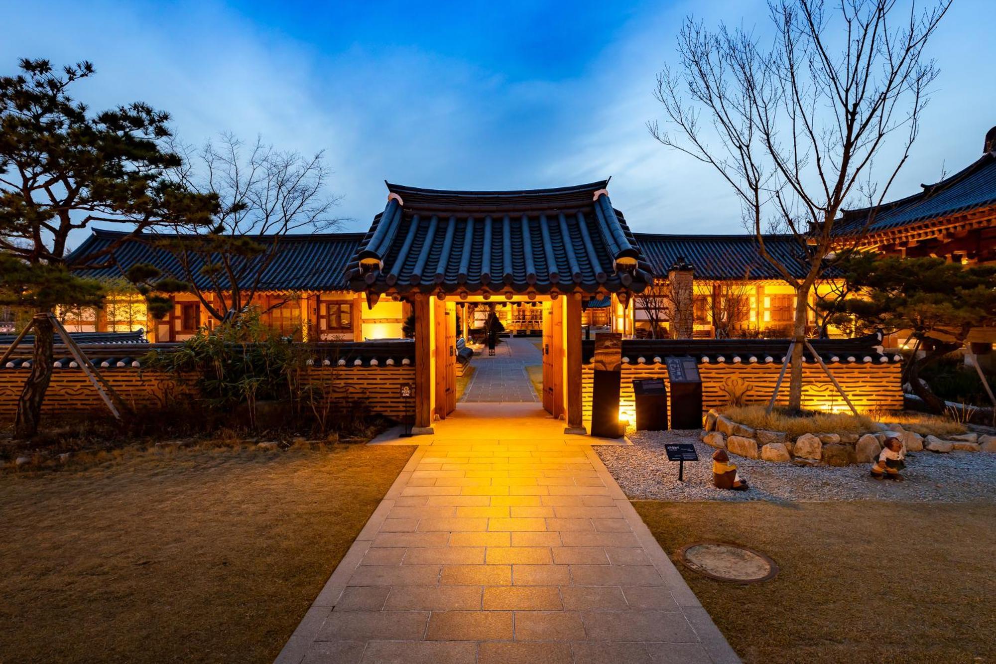 Hanok Stay Namwonyechon By Kensington 외부 사진